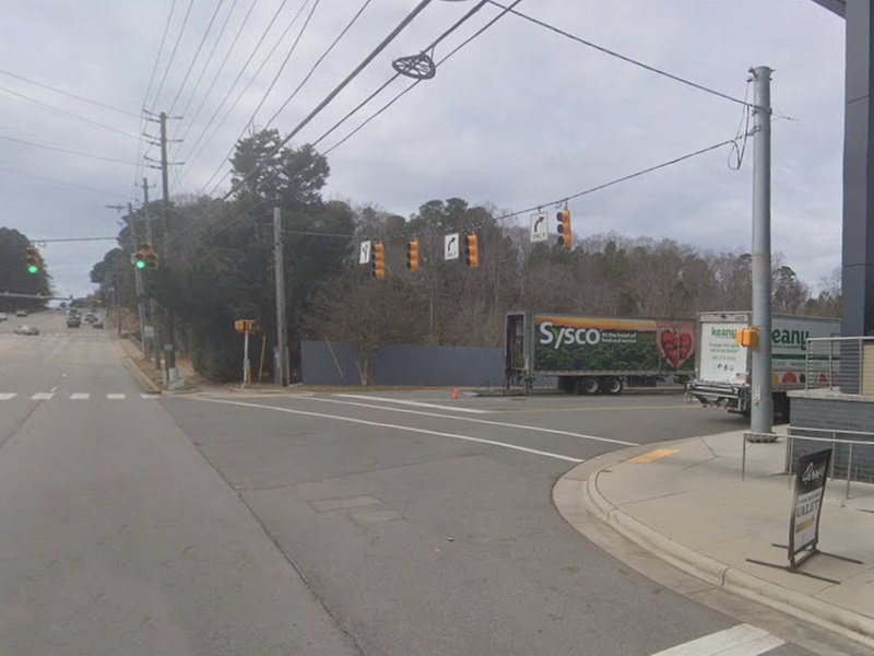 Parking at 4501 Creedmoor Rd. Lot