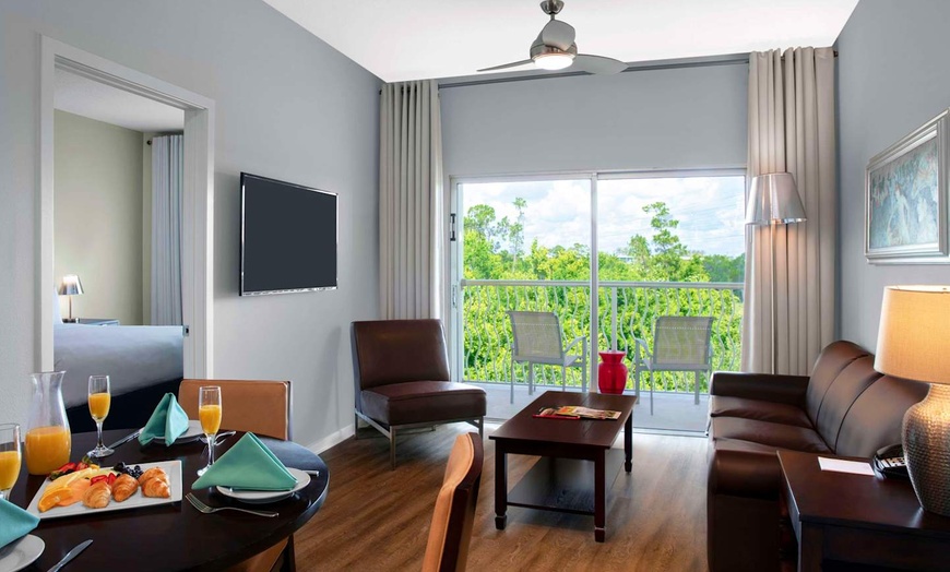 Image 6: ✈ FLORIDE | Orlando - Meliá Orlando Celebration 4*, 3 nuit - Piscin...