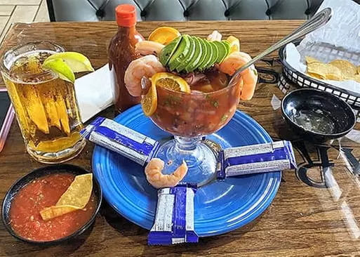 5% Cash Back at 7 Mares Mexican Restaurant
