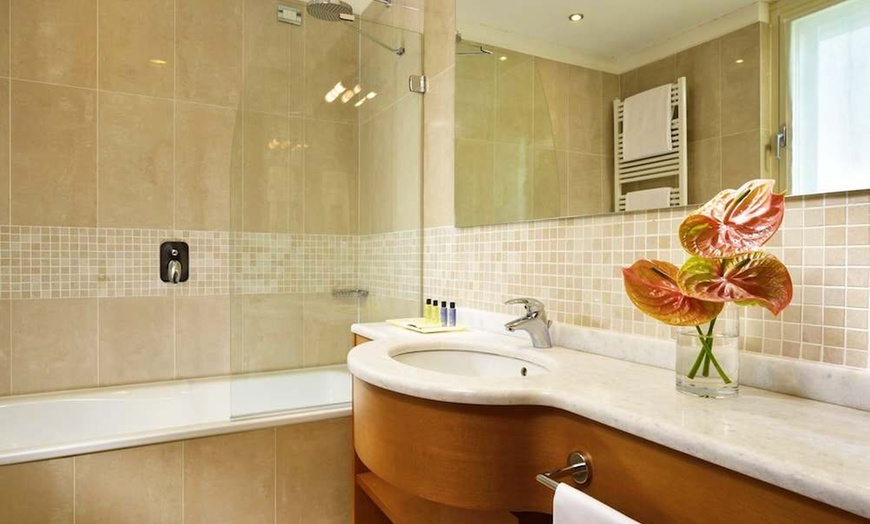 Image 4: ✈ LOMBARDIE | San Donato Milanese - UNAHOTELS The One Milano 4*, 2 ...