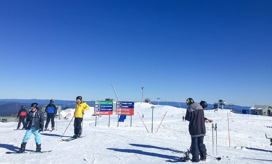 Image 4: Private Snow tour Lake Mountain (JUN-SEP)