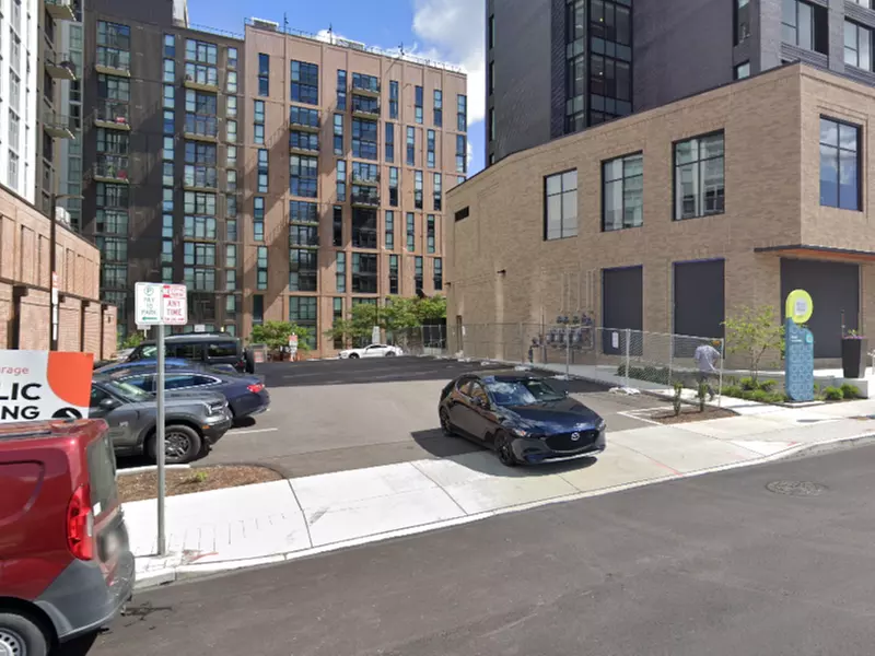 Parking at 320 Straight St. Lot