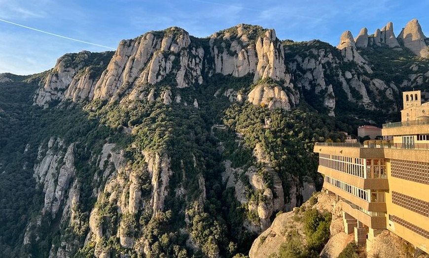 Image 10: Excursión privada al Monasterio de Montserrat con recogida en el hotel