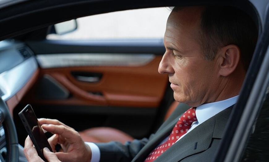 Image 4: Central London to Portsmouth Cruise Port Private Transfer