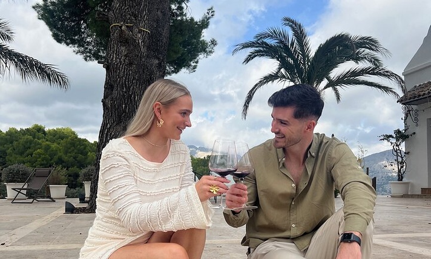 Image 21: Alicante : Catas de Vinos & Tapas Privadas en 2 Bodegas Boutique