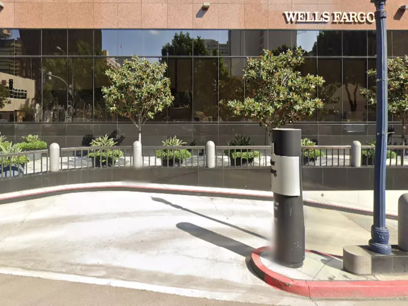 Parking at Wells Fargo Plaza Garage