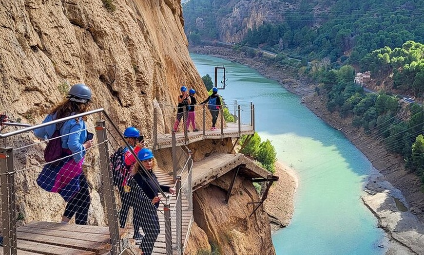 Image 4: Desfiladero del Caminito del Rey & El Chorro : Tour Privado desde M...