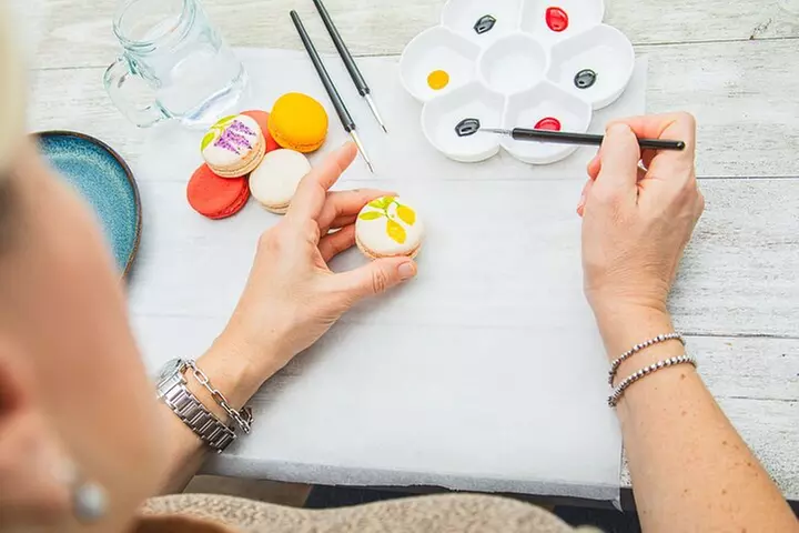 Fun Macaron Decorating Class With a Local Chef in Atlanta