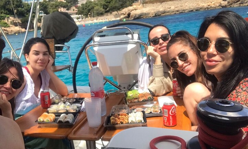 Image 4: Velero en exclusiva Palma con audioguía y Sabores Mallorquines