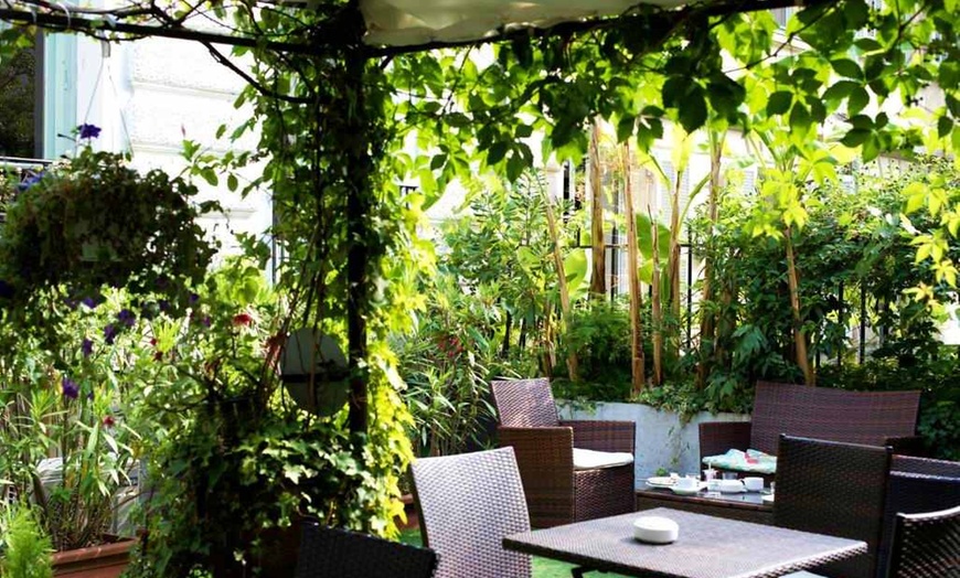 Image 10: ✈ CÔTE D'AZUR | Nice - Villa Rivoli 3*, 1 nacht - Stadscentrum