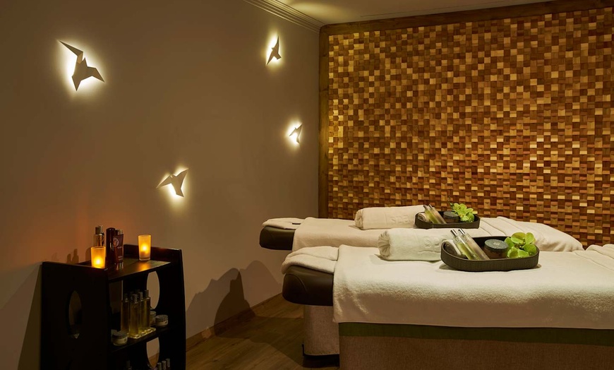 Image 8: ✈ MADEIRA | Funchal - Hotel Porto Mare 4*, 3 Nächte - Außenpool