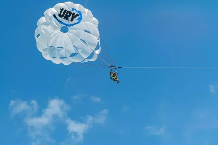 Parasailing in Historic St Augustine