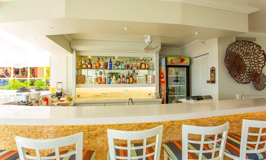 Image 17: ✈ BARBADE | Christ Church - Yellow Bird 3*, 5 nuit - Vue panoramique