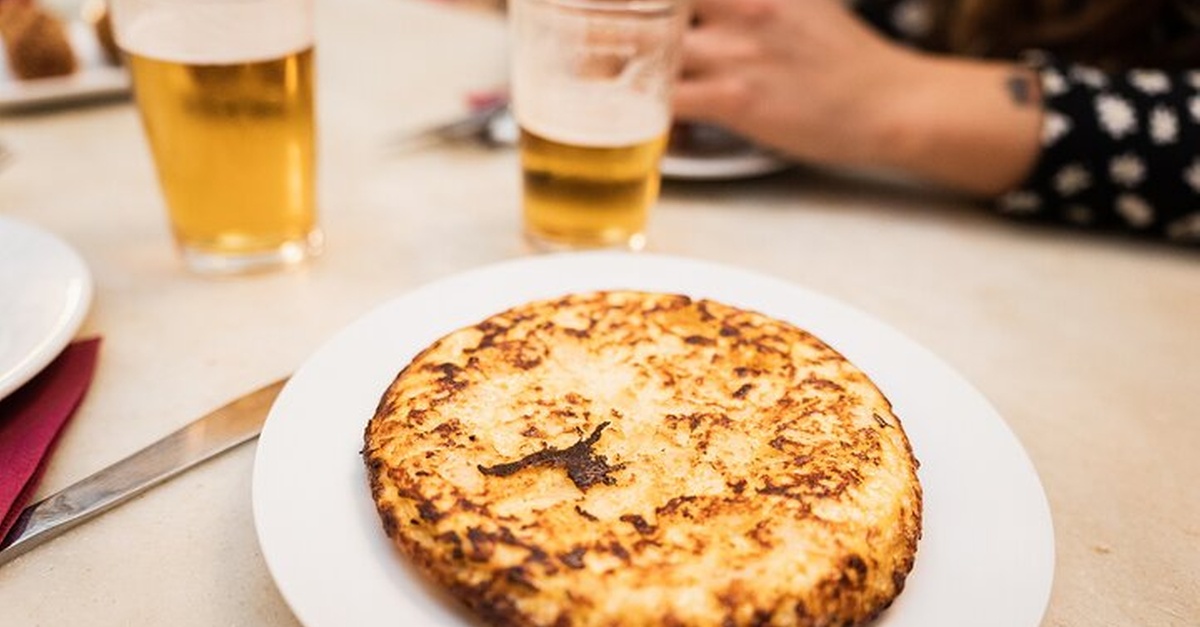 Tour gastronómico con bebidas y delicias en Santiago de Compostela