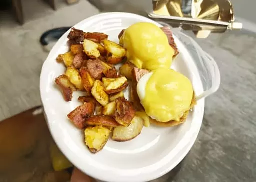 5% Cash Back at The Farmer's Omelet
