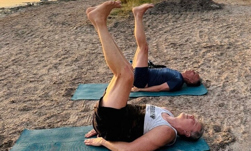 Image 37: Yoga en la playa San Antonio Ibiza