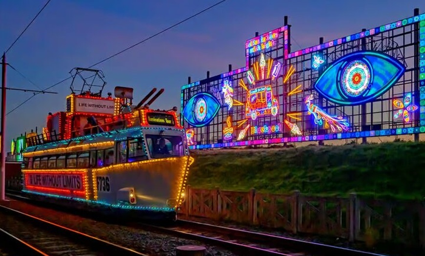 Image 6: Blackpool Xmas By the Sea Illuminations Bus Tour