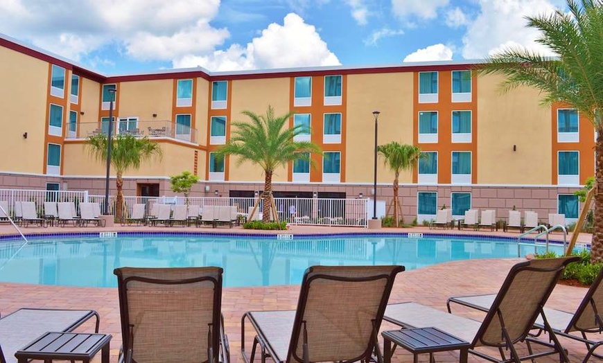 Image 9: ✈ FLORIDA | Buena Vista meer - Red Lion Orlando Lake Buena Vista So...