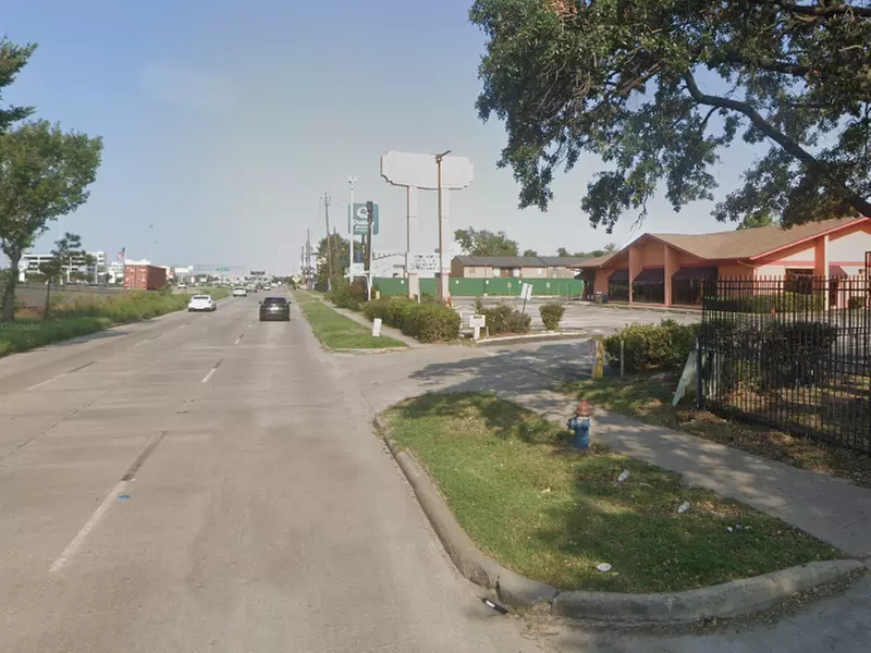 Parking at Tiempo Cantina Lot - Primary Image
