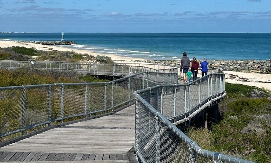 Image 3: Perth Mini Beach Tour