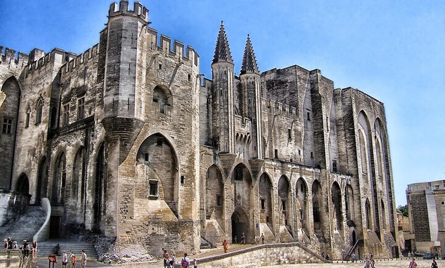 Image 5: Balade en ville d'Avignon avec Audio Guide en 7 langues sur votre t...