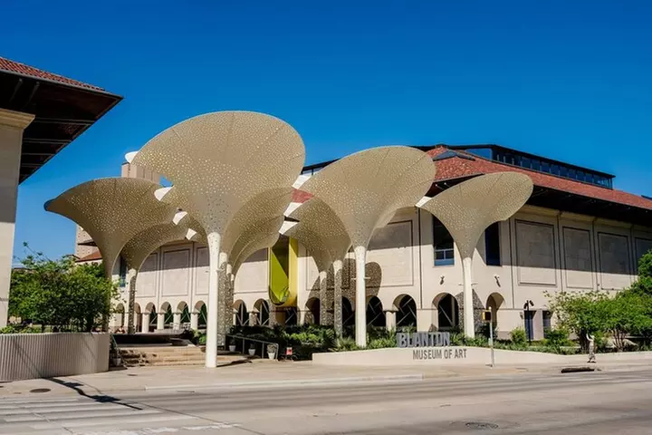 Tea Around Town Austin: Elegant Tea Bus Tour and Treats