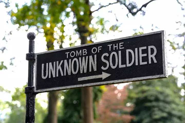 Arlington Cemetery with Changing of Guards & Tomb Unknown Soldier