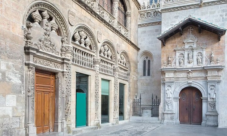 Image 5: Entrada Catedral de Granada