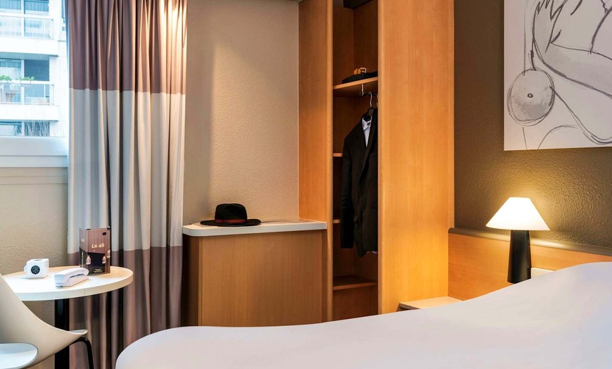 Image 19: ✈ ÎLE-DE-FRANCE | Paryż - Ibis Paris Alesia Montparnasse 3*, 1 nocy...