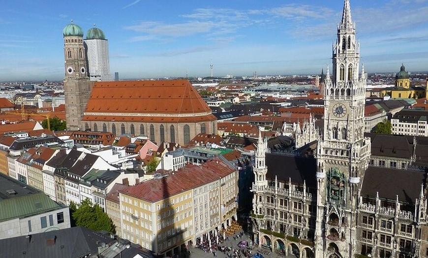 Image 3: Private Tour zur Gedenkstätte Dachau ab München