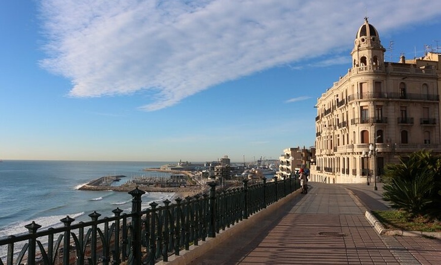 Image 2: Excursión de medio día de Barcelona a Tarragona