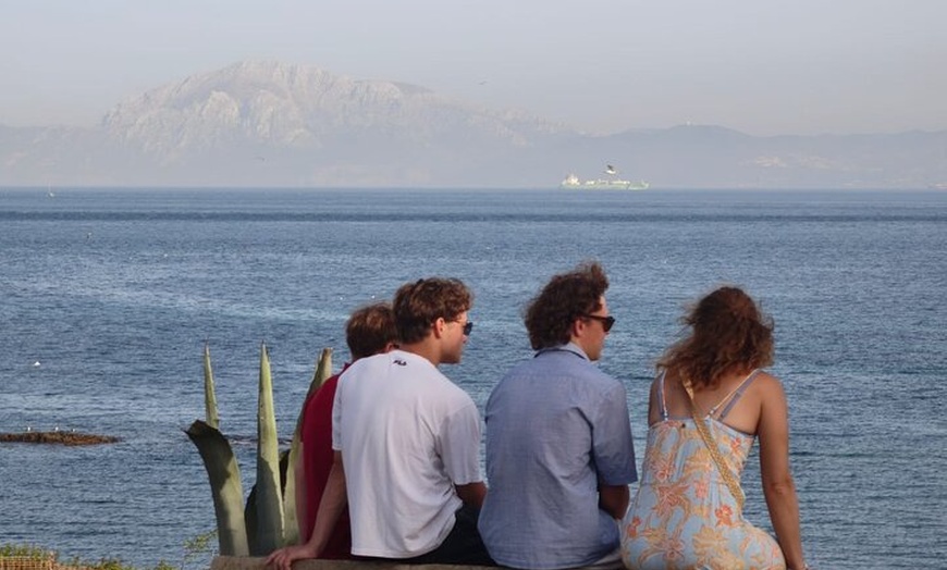 Image 4: Excursión a Tarifa Vejer y Playa de Bolonia desde Cádiz