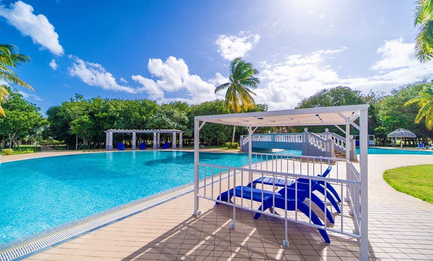Image 12: ✈ CUBA | Varadero - Resonance Blu Varadero 4* - Piscine extérieure