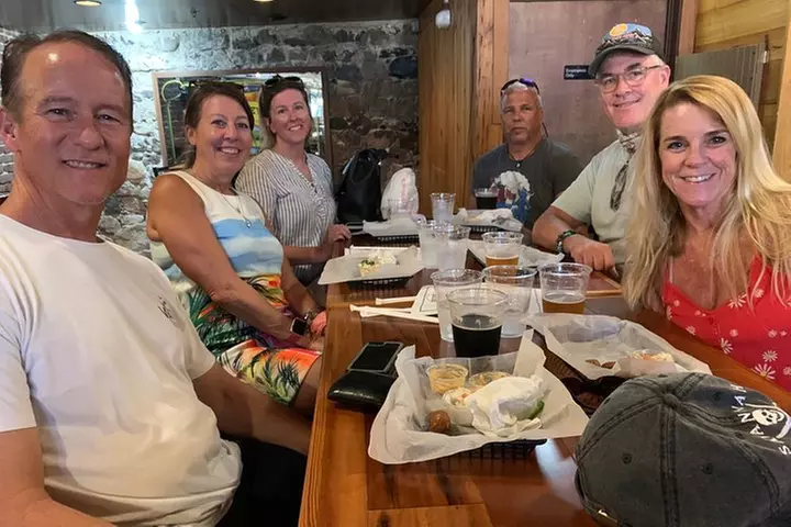 Southern Flavors Food, Pub Crawl, and History Walking Tour