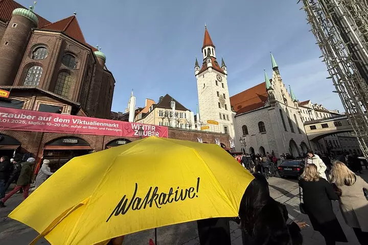 München Essentials Geschichte und Höhepunkte Deutscher Rundgang - Second Medium