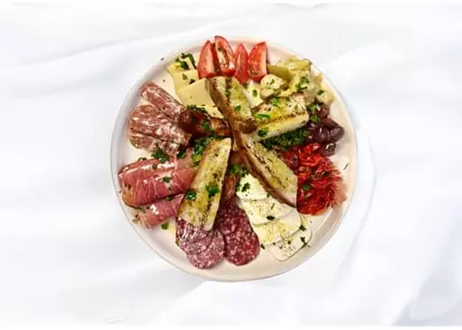 5% Cash Back at L'Osteria