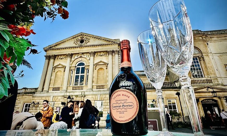 Image 11: Small Group smartphone Bath Walking Tour around Bath