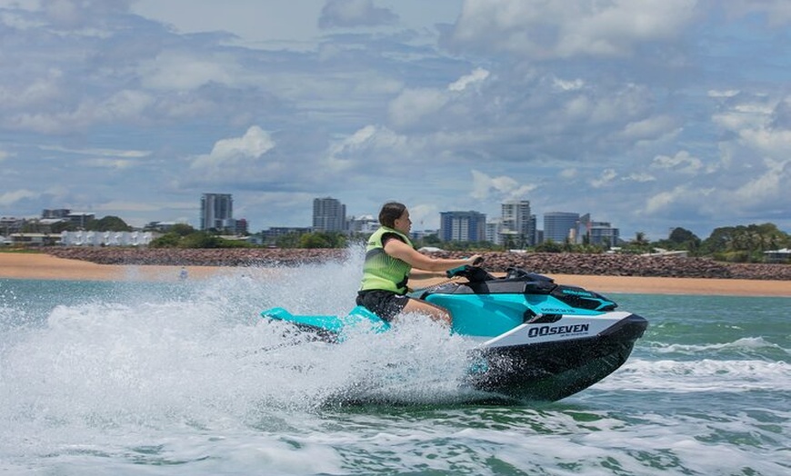 Image 5: 1-Hour Thunderball Shipwreck Jet Skiing in Darwin