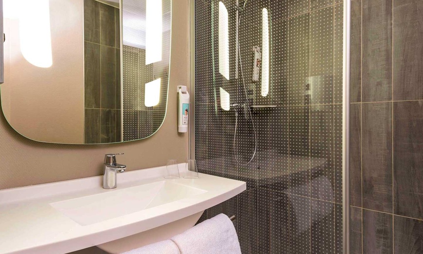 Image 82: ✈ ÎLE-DE-FRANCE | Paryż - Ibis Paris Alesia Montparnasse 3*, 1 nocy...