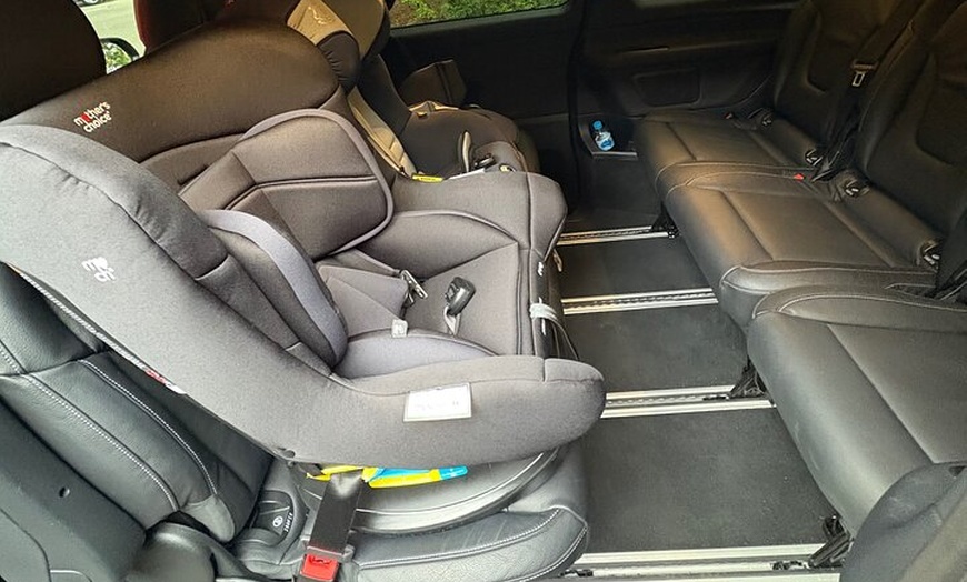 Image 5: Private Chauffeur Transfer from Sydney Airport to Sydney City