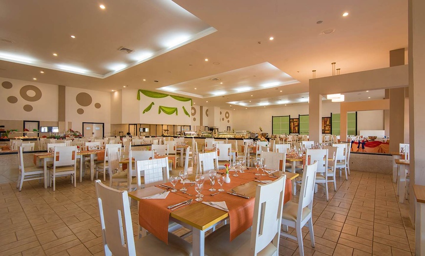 Image 4: ✈ CUBA | Cayo Coco - Hotel Playa Coco 4*, 5 nuit