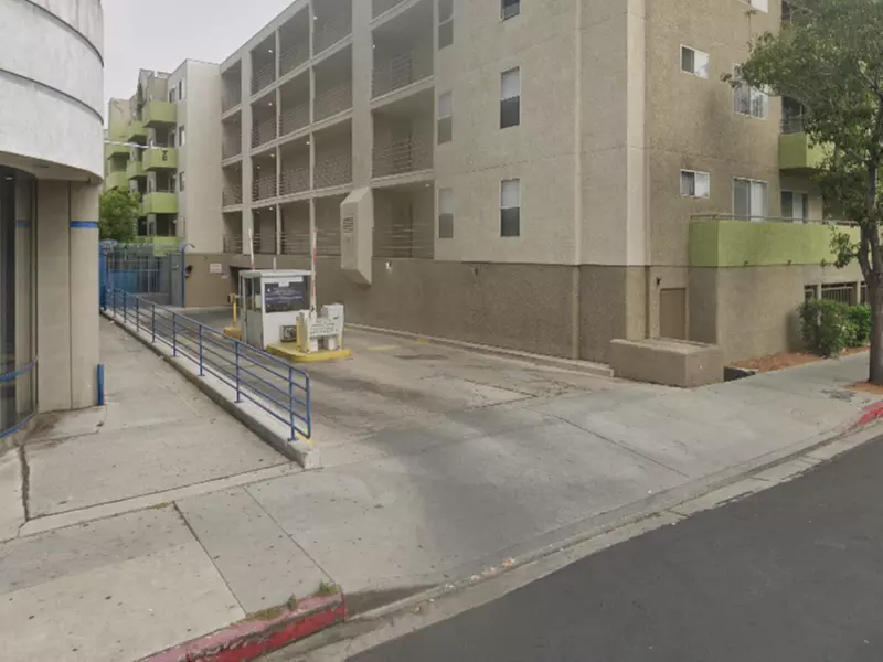 Parking at Holmes Center Garage