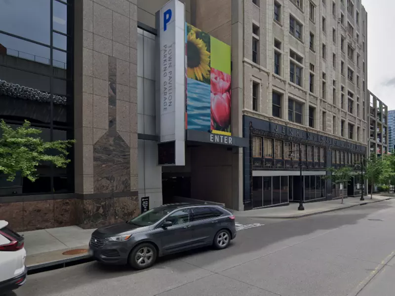 Parking at 1201 Walnut Garage