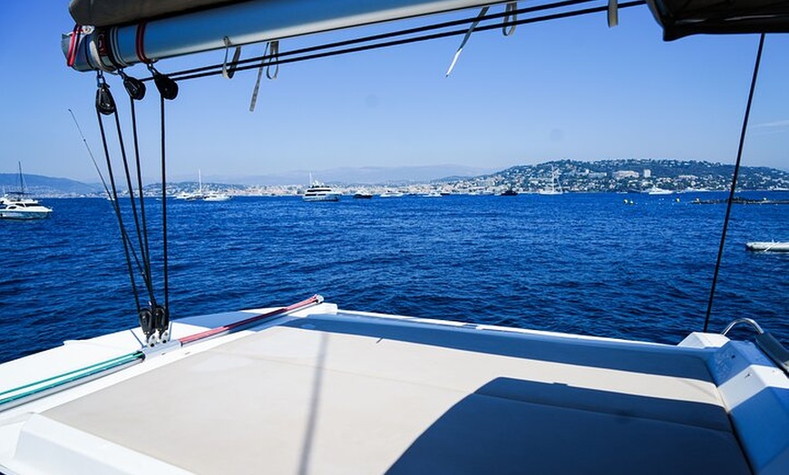 Image 14: Croisière privée en catamaran, Iles de Lérins, Antibes , Cannes