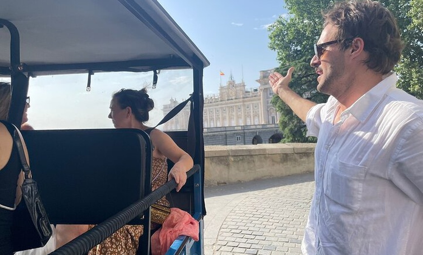 Image 9: Tour por la ciudad de Tuk Tuk