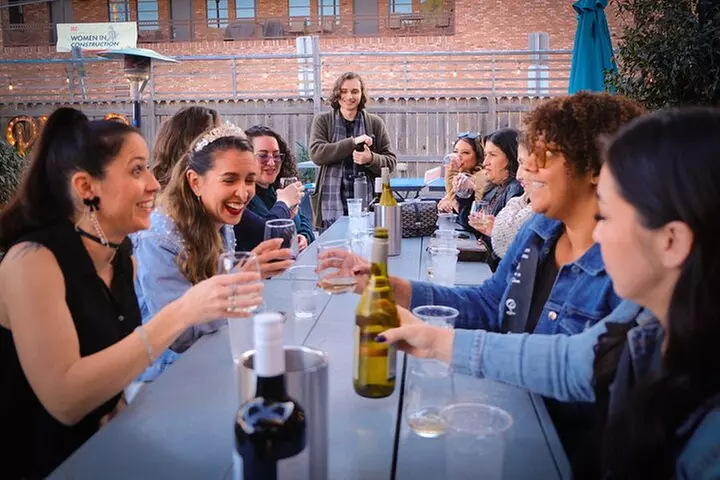 Wine & True Crime Tour in Old Town Temecula with Drinks - Primary Image