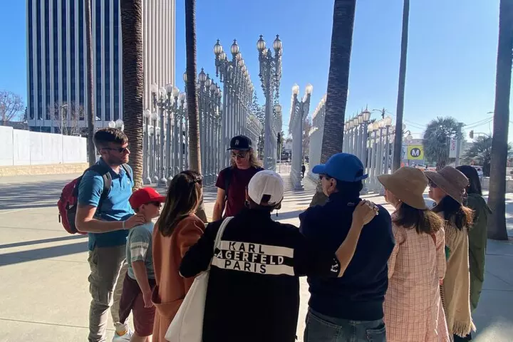 Museum Row Tour: The Fast & The Fossilized on Wilshire Blvd