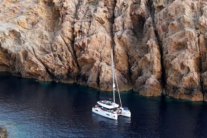 Excursion Agriates et Coucher de soleil en Catamaran L'ile-rousse