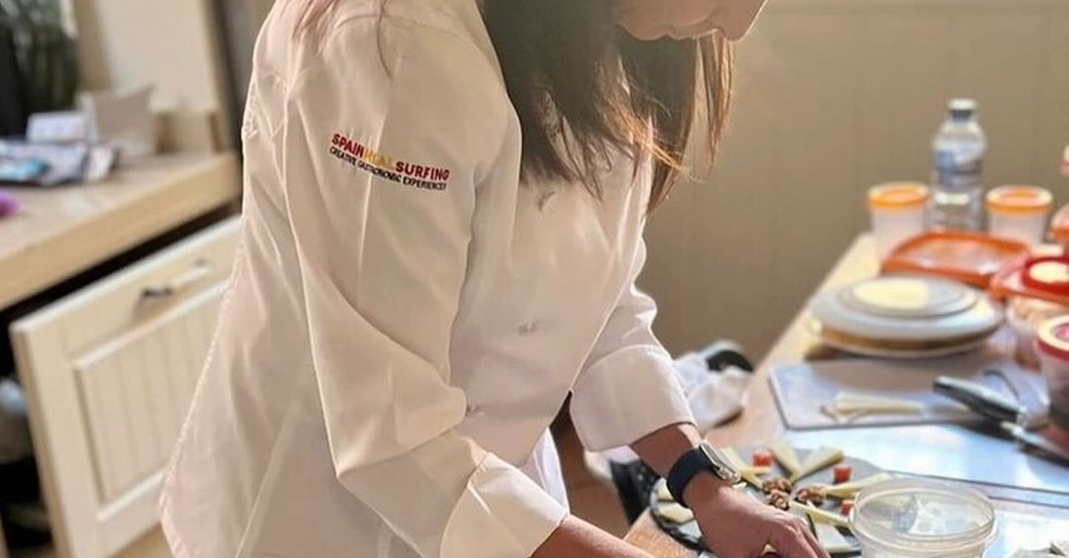 Experiencia de cocina con chef profesional en Sevilla