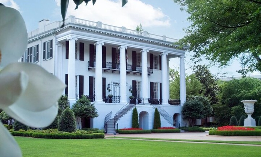 Image 7: University of Alabama Campus Tour